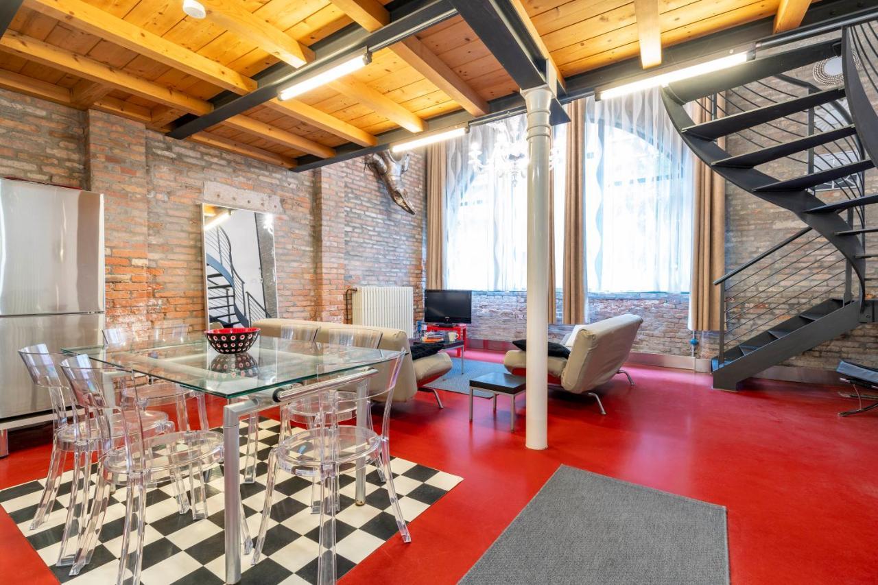 Venetian Loft Apartment Luaran gambar
